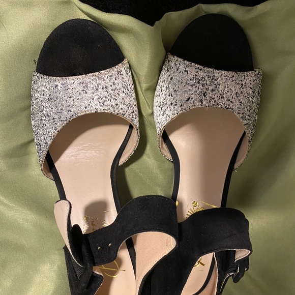 WOMENS heels - Picture 3 of 4